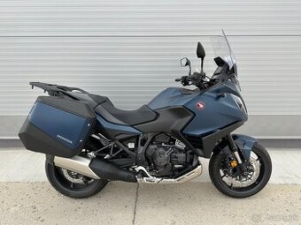 Honda NT1100 DCT model 2024