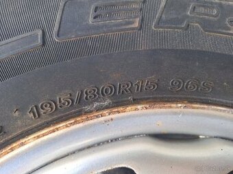 Suzuki grand vitara 195/80R15