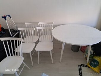 Predam zahradne stolicky a stol