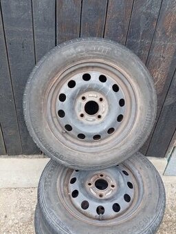 Plechové disky 4x110 R14, letné Barum 185/65 R15