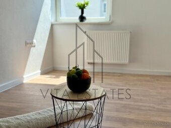 🏡 Na predaj veľkometrážny 3-izbový byt na Nábrežnej ulici
