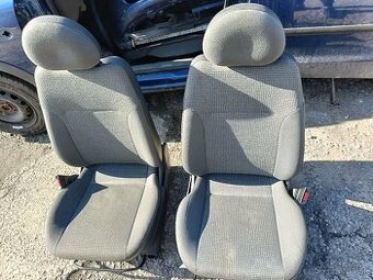 Predne sedačky Opel Corsa C