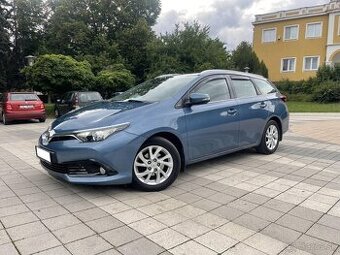 Toyota Auris Touring Sports 1.6 l Valvematic Executive