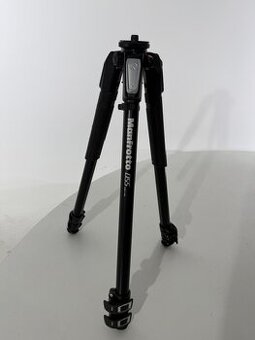 Manfrotto MT055xpro3 tripod