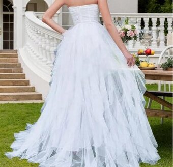 Predám nádherné svadobné /spoločenské šaty