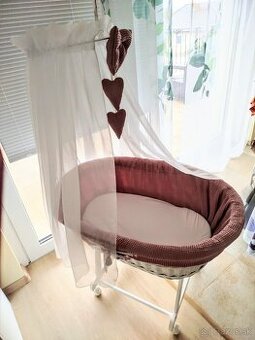 Kolíska pre bábätko