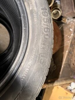 Predám pneu 195/60 R15 88H