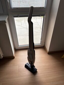 Tyčový vysávač Electrolux 300 Clean