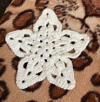 Háčkovaná vianočna hviezda - handmade