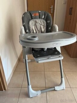 Detská jedálenská stolička Momi