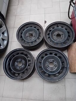 Plech disky bmw r16 7j