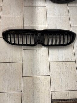 Predna maska BMW G20/21
