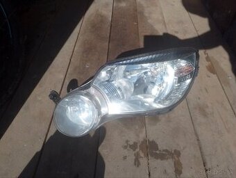 Ľavé svetlo škoda yeti