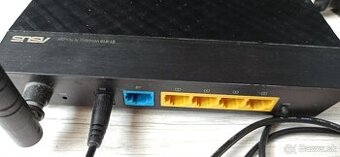 wifi routher ASUS.