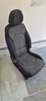 Hyundai i30 2017 lava predna sedacka soferova