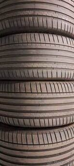Predám 4ks jazdené letné 275/40r21-107Y Michelin