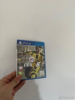 Predám hru FIFA 17
