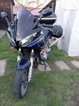 YAMAHA FAZER 600