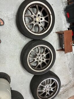 Alu disky R17 AEZ