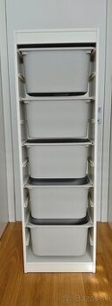 Skriňa/rám s úložnými boxami