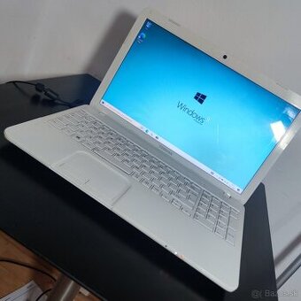 Predám notebook Toshiba