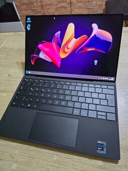 Dotykovy Dell XPS 13 9310 OLED s 3.5K displejom v super stav