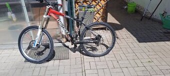 Skladaný horský bycikel