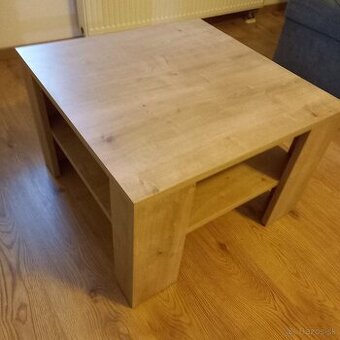 Konferenčný stolik