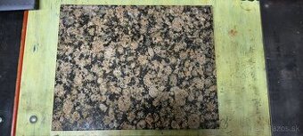 Mramorový podstavec