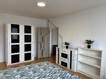 🏢 Prenájom 2-izbového bytu v centre Prievidze - 1