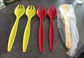 TUPPERWARE Šalátový príbor - každý 5 €