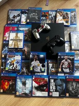 PS4 pro + 2 ovládače + hry