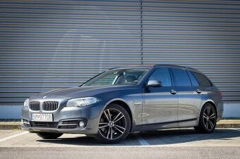 BMW Rad 5 Touring 520D XDRIVE 2016