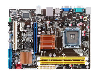 Starší desktop bez HDD (Pentium 4,2GB, MB+DVD+case+PSU 400W)