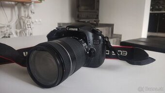 Canon EOS 60D + 18-135mm IS – výborný stav, komplet set