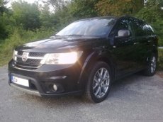 Predám Fiat Freemont čierny r. 2014, 7-miestny - TOP PONUKA - 1