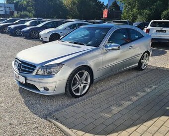 MERCEDES-BENZ CLC 220 CDI A/T