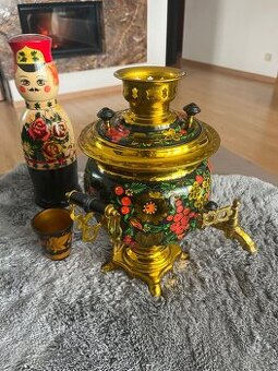 Predám starožitný ruský Samovar. R.v. 1987