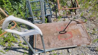 Kárička/kára/taliga/vozík