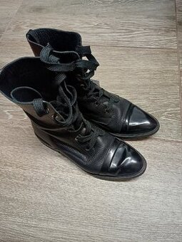 Kožené čižmy Massimo Dutti veľ. 39 (sedia na 39.5-40)