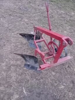 Pluh za malotraktor