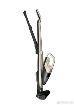 Tyčový vysávač Electrolux WELL Q7-P