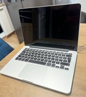 MacBook Pro 13 (2015)