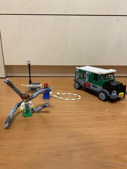 LEGO Super Heroes
