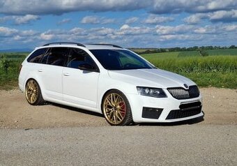 Škoda Octavia Combi RS 2.0TDI DSG 135kW 2015
