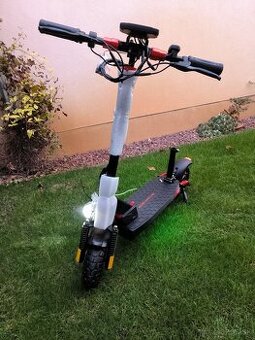 Elektricka kolobezka Ienyrid m4 pro s+ max 800 W 20 Ah