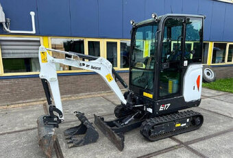 Bobcat E17