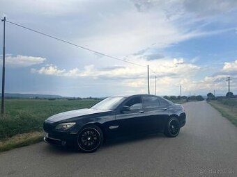 BMW F01 740d