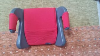 Podsedák chicco 15-36 kg