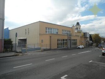 INVESTIČNÁ PRÍLEŽITOSŤ/ PRIEVIDZA, Obchodný (Bytový?) DOM